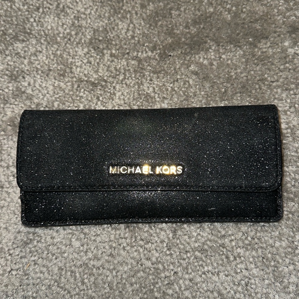 Michael Kors - Glitter Black Wallet